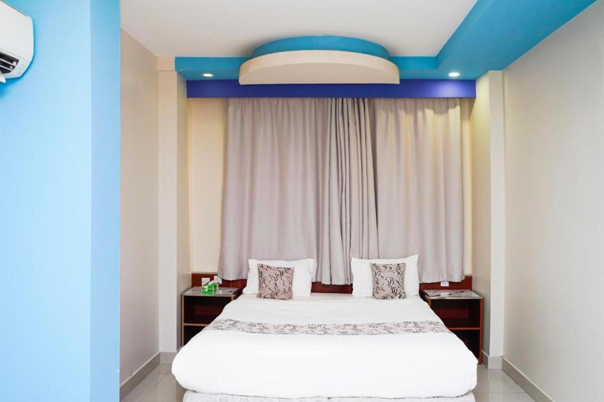 Al Bayrahaa Hotel Apartments Seeb ภายนอก รูปภาพ